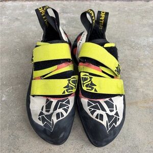 La Sportiva Otakis 38 Climbing Shoes